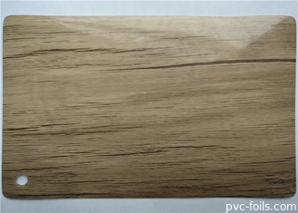 Película decorativa del Pvc del alto del lustre grano de madera para la anchura de los muebles 1420m m
