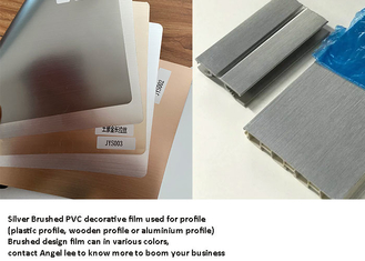 La plata metalizada cepilló el PVC que envolvía la película para anti del perfil del marco rasguñado