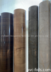 Película decorativa de PVC de granos de madera de alto brillo para prensado de membrana al vacío