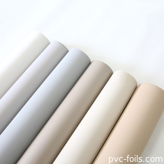 Película de muebles de PVC de color sólido antihuellas digitales para puertas de membrana