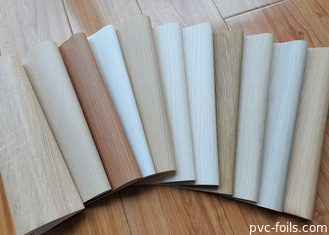 Película de PVC de grano de madera súper mate para decoración de gabinetes y muebles