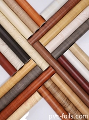 Película decorativa de PVC de grano de madera de inspiración italiana para puertas de muebles