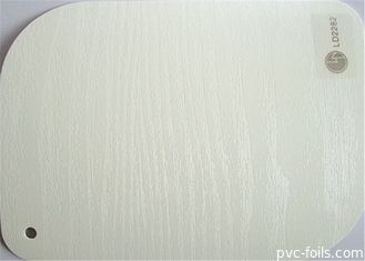 Laminación Matte Embossed White adhesivo de la película del Pvc del Mdf de las fachadas