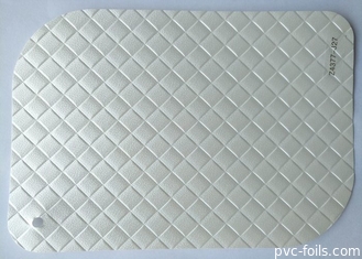 la anchura 3D de 1260m m grabó en relieve la hoja decorativa del PVC para presionar de la membrana