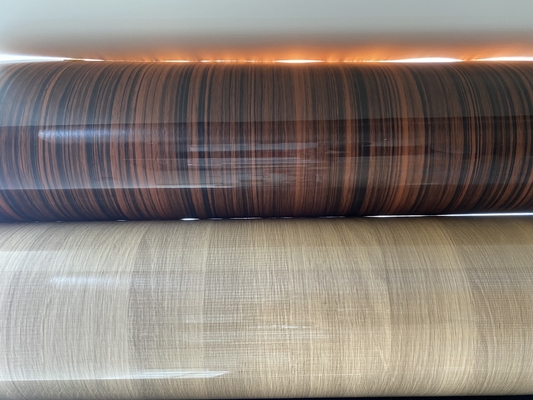 Alta película del PVC del lustre del grano de madera para los muebles decorativos