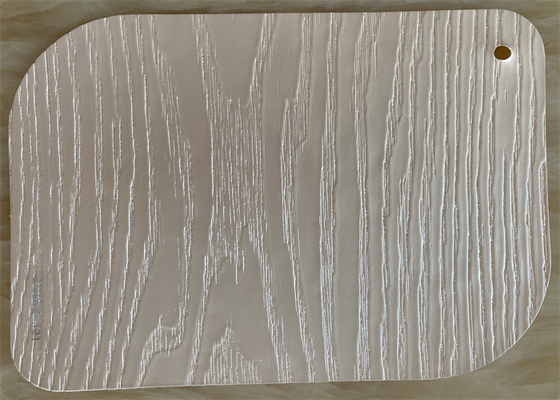 La madera blanca grabó en relieve la película decorativa del PVC para las puertas de la cocina de la prensa de la membrana