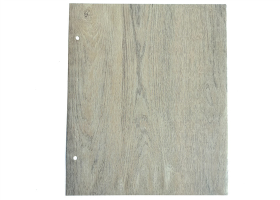 Hoja resistente rasguñada del grano de madera del PVC para la superficie decorativa interior