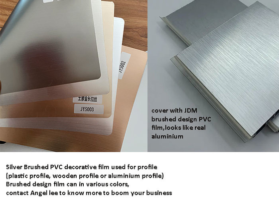 PVC auto-adhesivo que envuelve la película para el perfil de aluminio plástico de madera