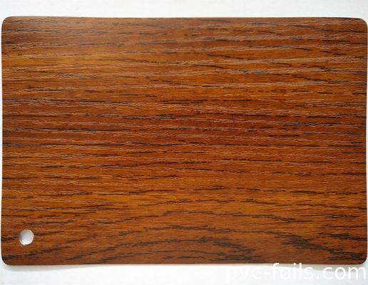 Película de laminado de PVC de grano de madera para envoltura de perfiles de ventanas y puertas