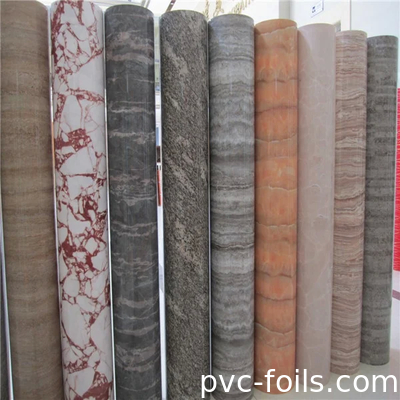 Impresión con efecto de mármol de película decorativa de PVC y embalaje en rollos para la construcción