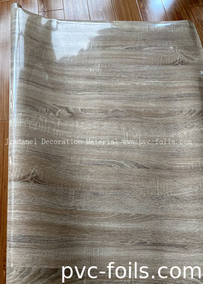 Película decorativa de PVC de grano de madera de alto brillo para laminación plana Ancho 1260 mm