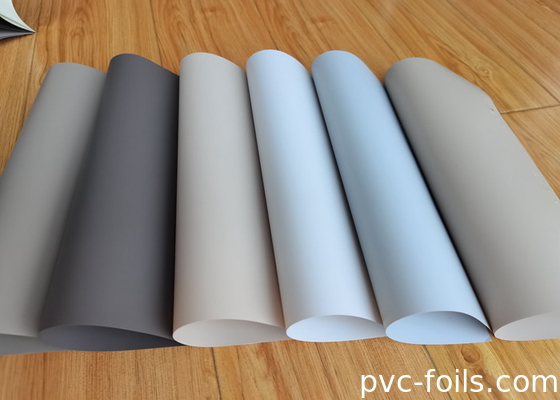 Película de revestimiento decorativo de muebles de PVC de color sólido súper mate para laminación
