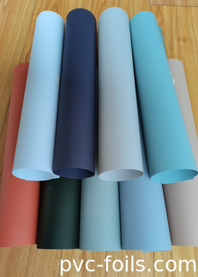 Película de PVC autoadhesiva a prueba de aceite de 60 cm para cubiertas de mostrador de cocina