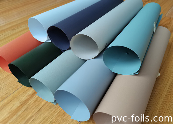 Película decorativa de PVC de color sólido súper mate para la laminación de puertas interiores
