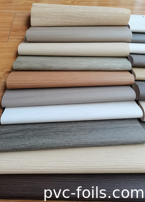Guangdong Foshan Película de membrana de PVC de grano de madera para decoración de puertas de gabinetes