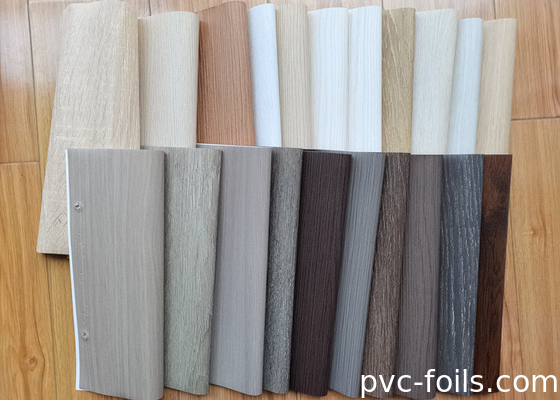 Filtro interior de PVC de superficie mate con madera para decoración de muebles