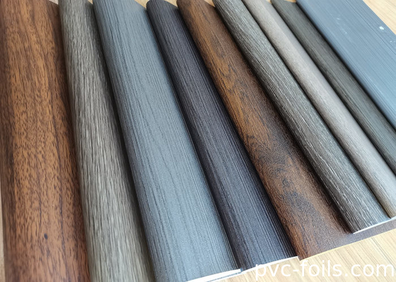 Película de laminación de PVC de grano de madera de roble natural para perfiles de ventanas y puertas