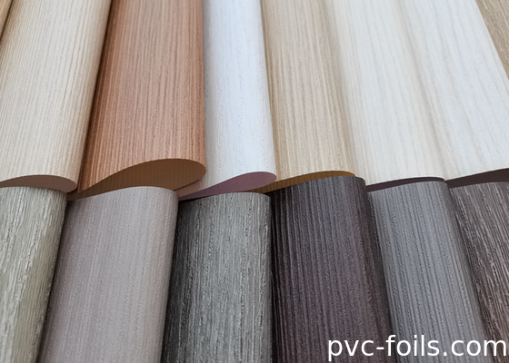 Película decorativa de PVC de textura de madera súper mate para paneles y perfiles de WPC