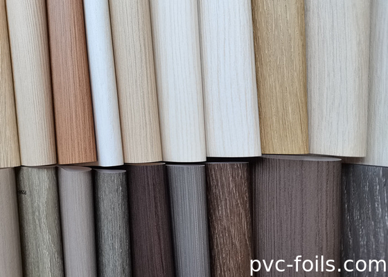 Película decorativa de PVC de textura de madera súper mate para paneles y perfiles de WPC