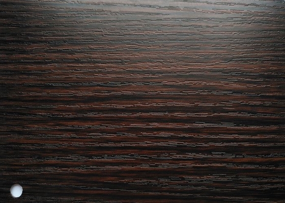 Películas decorativas del PVC de la nuez del color oscuro de madera para la superficie interior auta-adhesivo