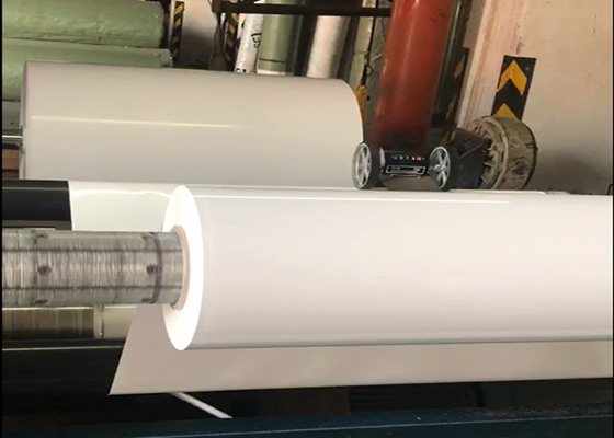 Alta hoja de la membrana del PVC del lustre para el blanco sólido de la puerta de gabinete