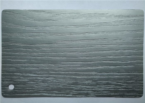 La película RÍGIDA de la membrana del Pvc para las puertas de gabinete gotea color profundamente grabadas en relieve