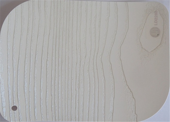 La hoja de madera de la membrana del Pvc del grano de los muebles para el blanco de las puertas graba en relieve